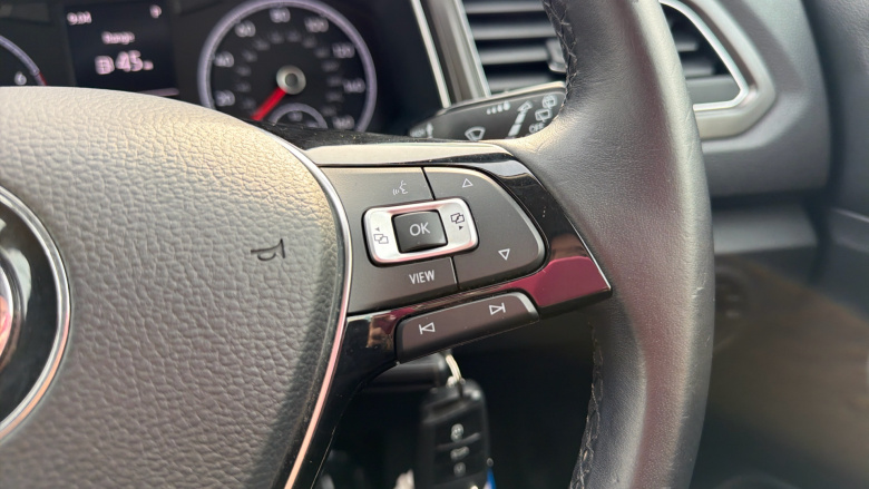 Volkswagen T-Roc 1.5 TSI EVO SE 5dr DSG Petrol Hatchback